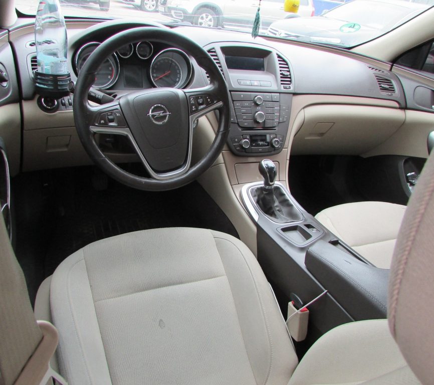 Opel Insignia 2012