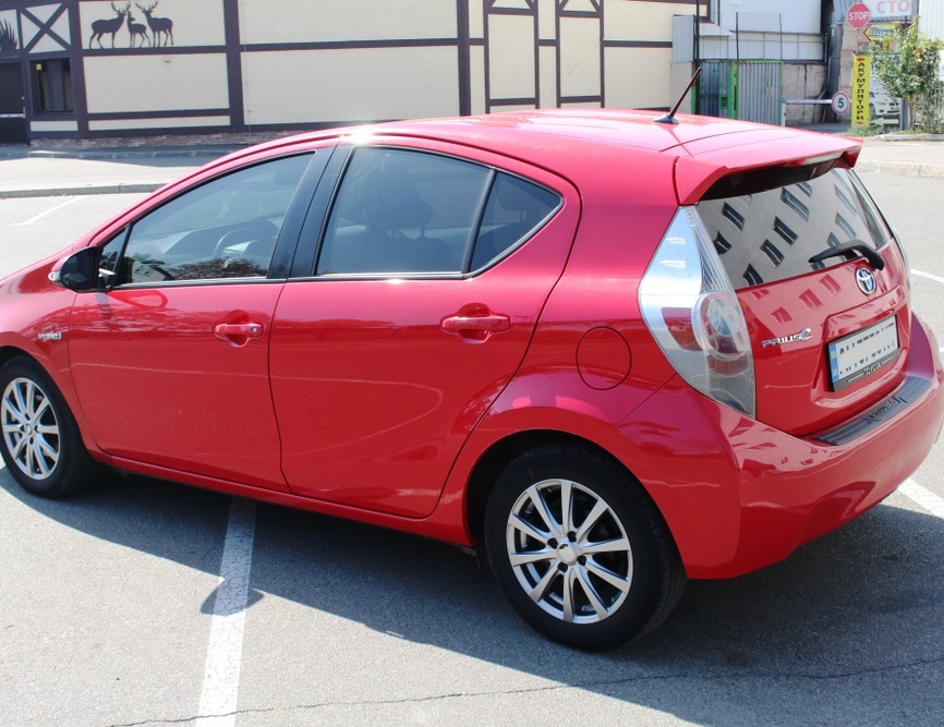 Toyota Prius 2012