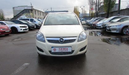 Opel Zafira 2011