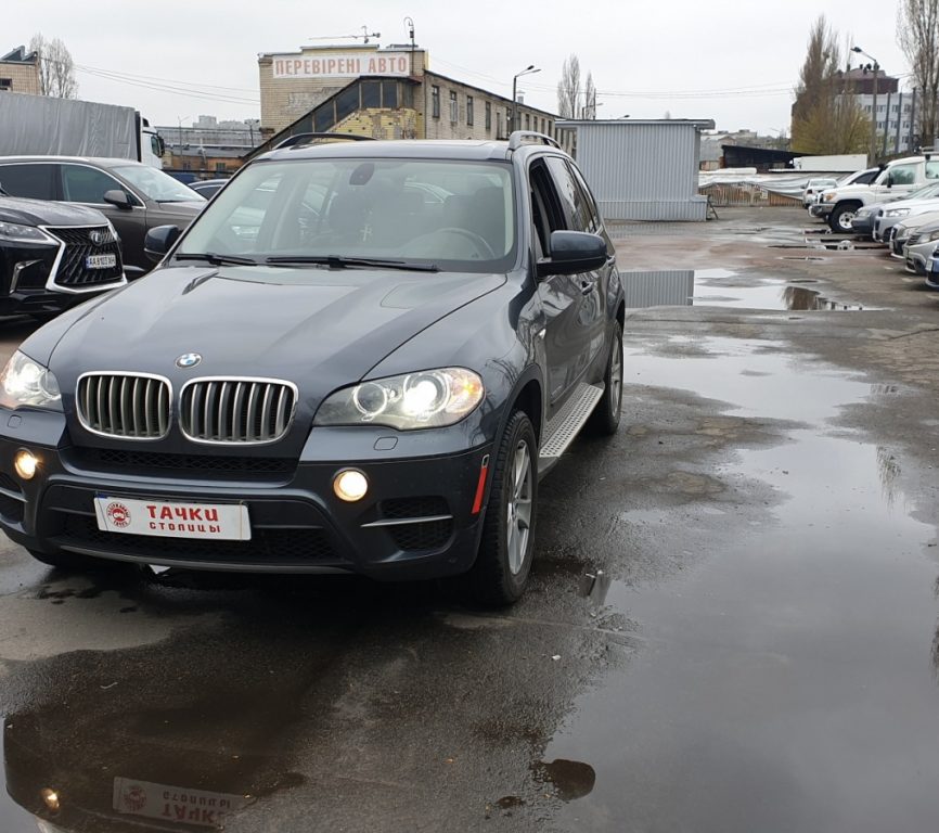 BMW X5 2011