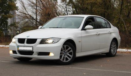 BMW 320 2008