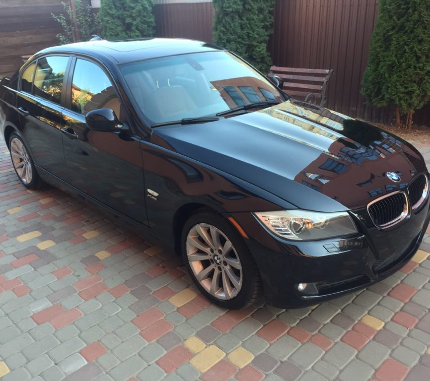 BMW 328 2011