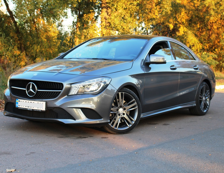 Mercedes-Benz CLA 220 2015