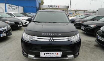 Mitsubishi Outlander 2015