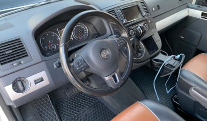 Volkswagen Multivan 2013