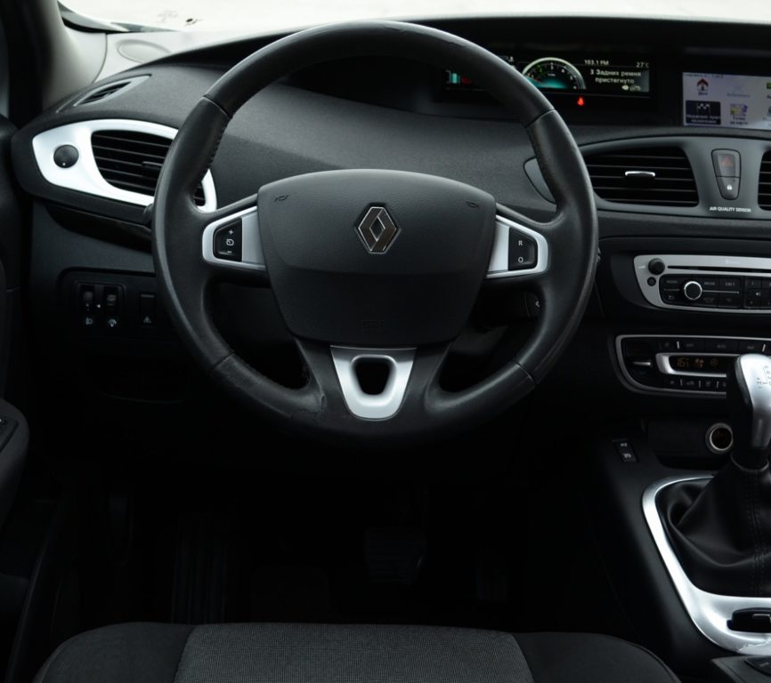 Renault Scenic 2012