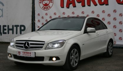 Mercedes-Benz C-Class 2011