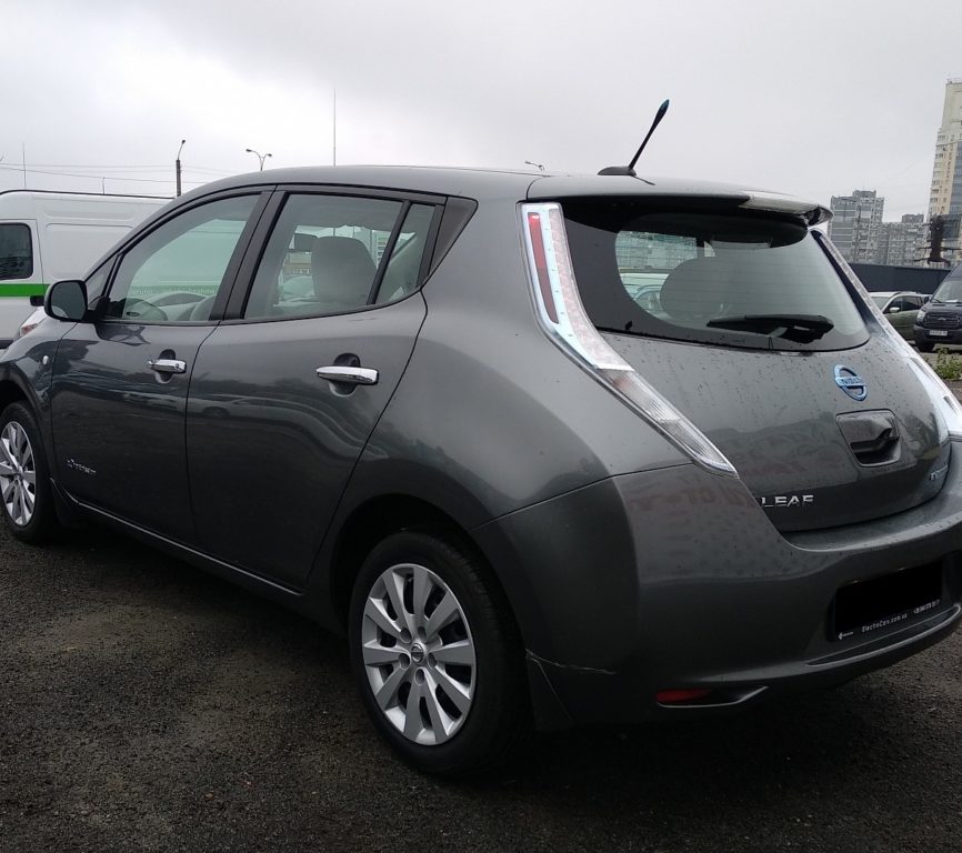 Nissan Leaf 2014