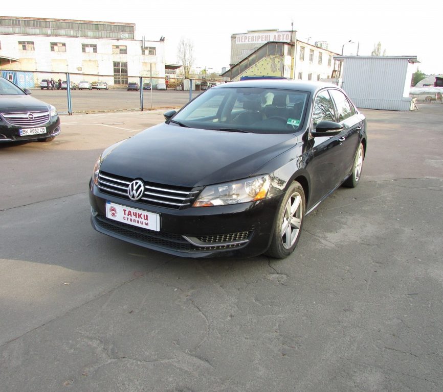 Volkswagen Passat B7 2012