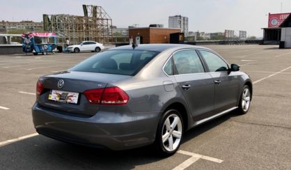 Volkswagen Passat B7 2012