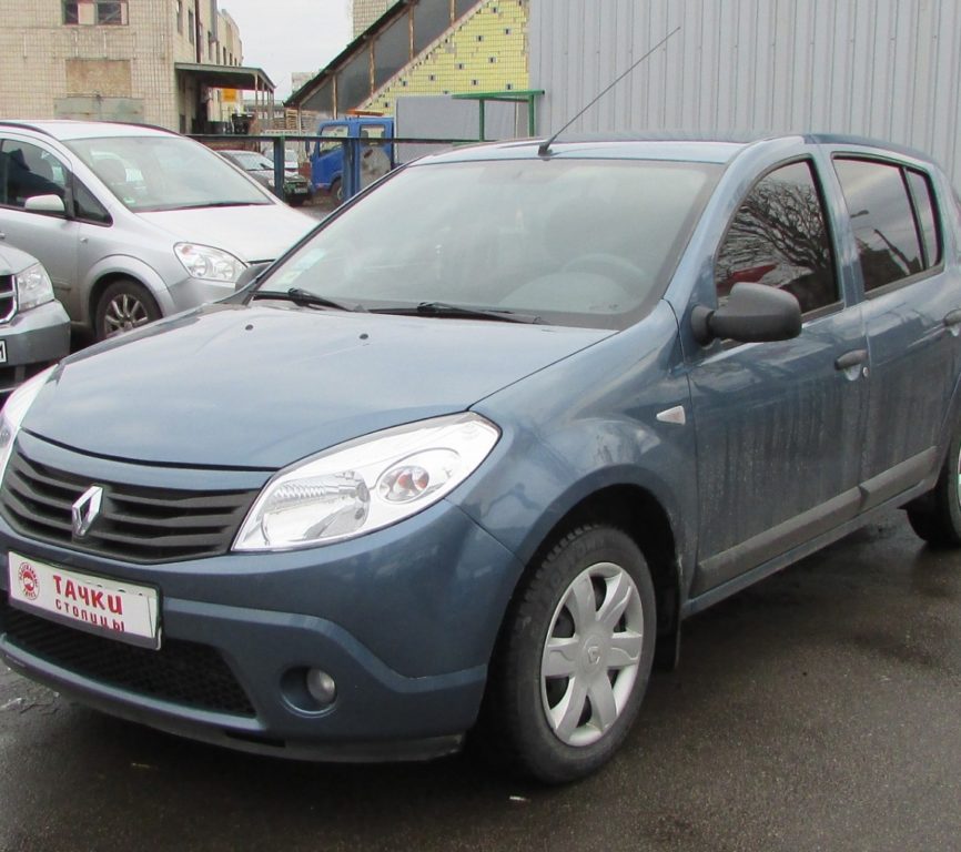 Renault Sandero 2011