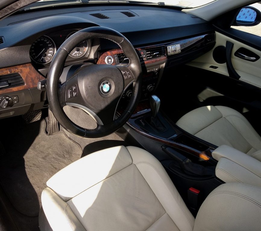 BMW 325 2007