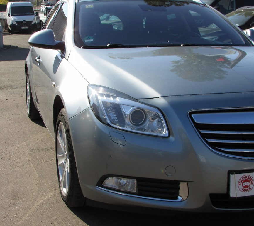 Opel Insignia 2011