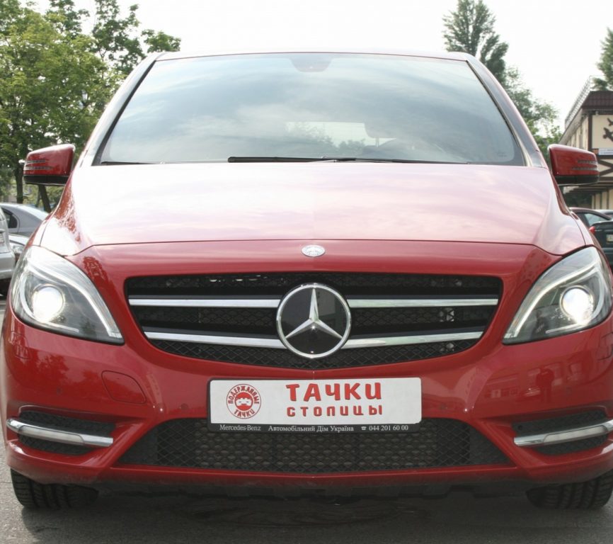 Mercedes-Benz B-Class 2012