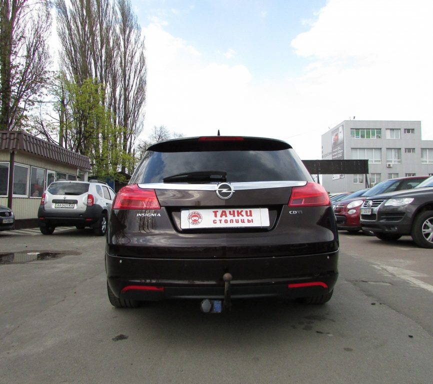 Opel Insignia 2011