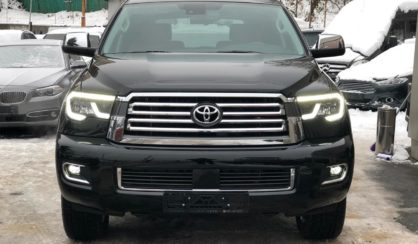 Toyota Sequoia 2018