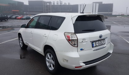 Toyota Rav 4 EV 2012