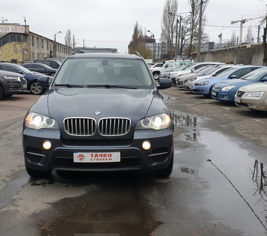 BMW X5 2011