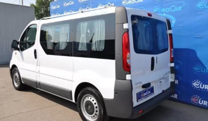 Opel Vivaro пасс. 2014