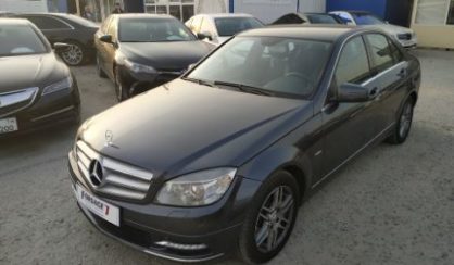 Mercedes-Benz C-Class 2010