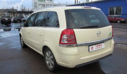 Opel Zafira 2011