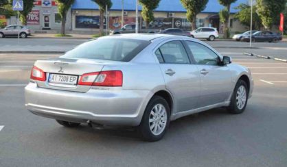 Mitsubishi Galant 2009