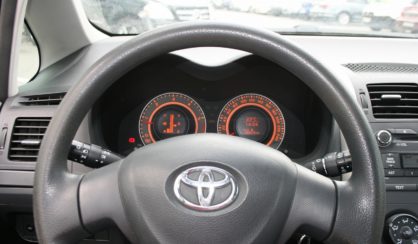 Toyota Auris 2009