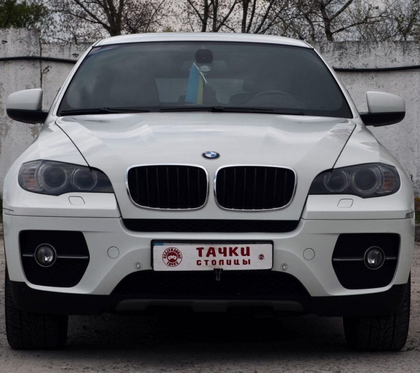 BMW X6 2011