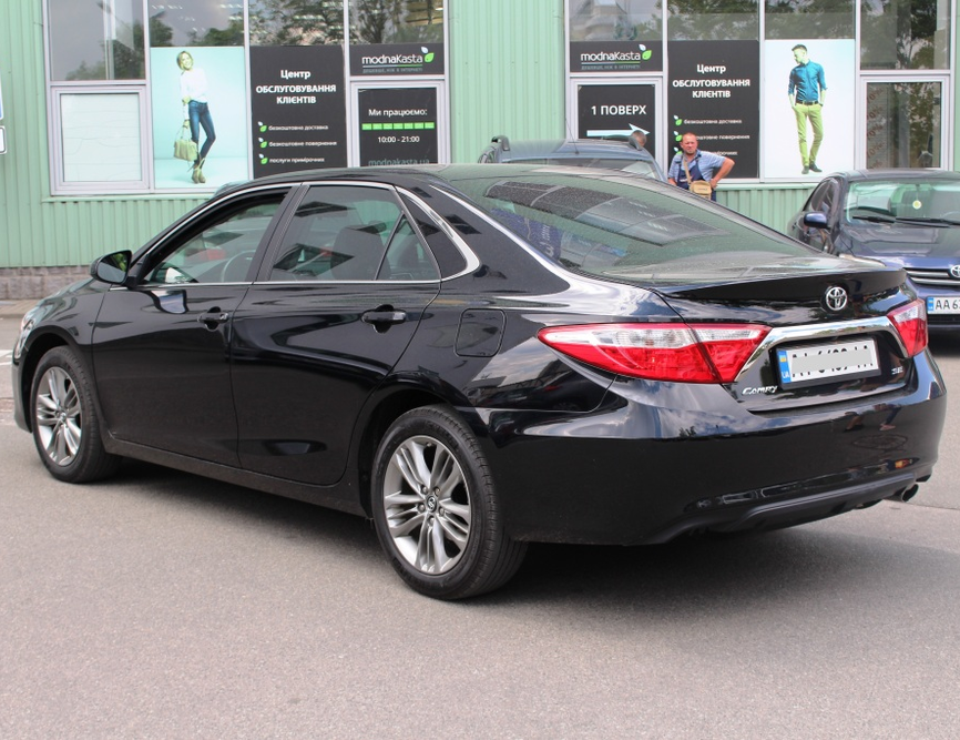 Toyota Camry 2017