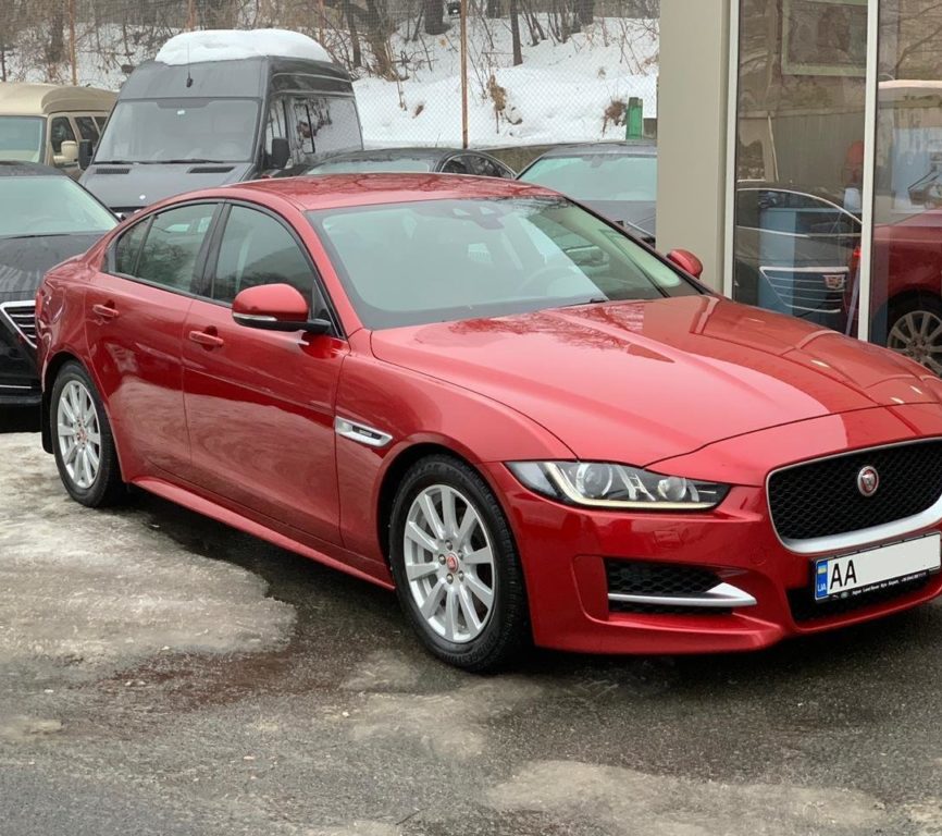 Jaguar XE 2015