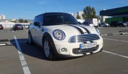 MINI Cooper 2011