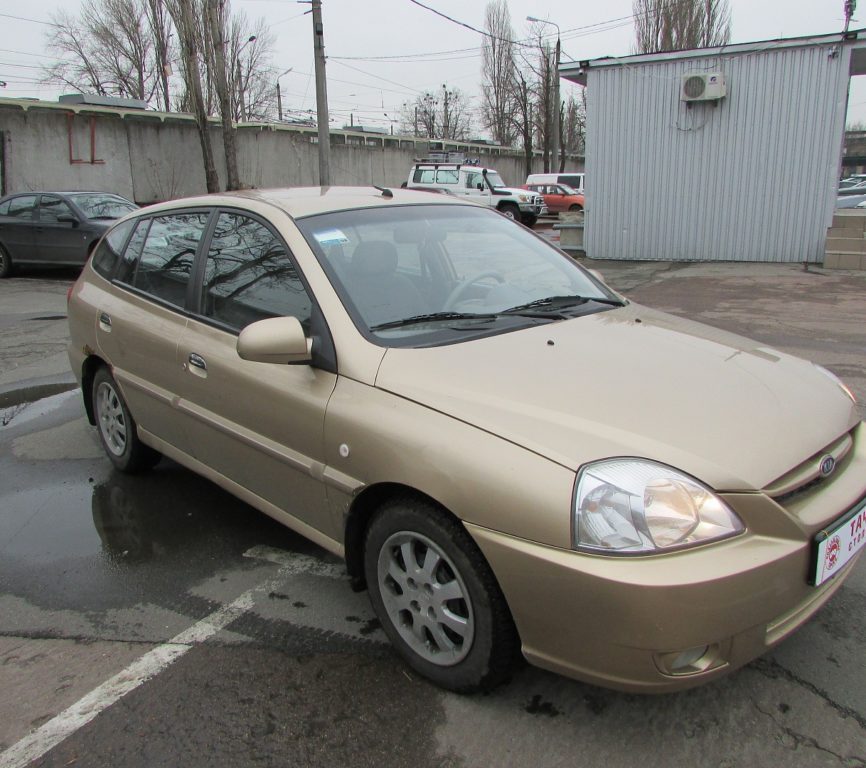 Kia Rio 2005