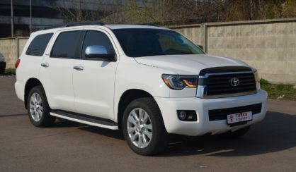 Toyota Sequoia 2017