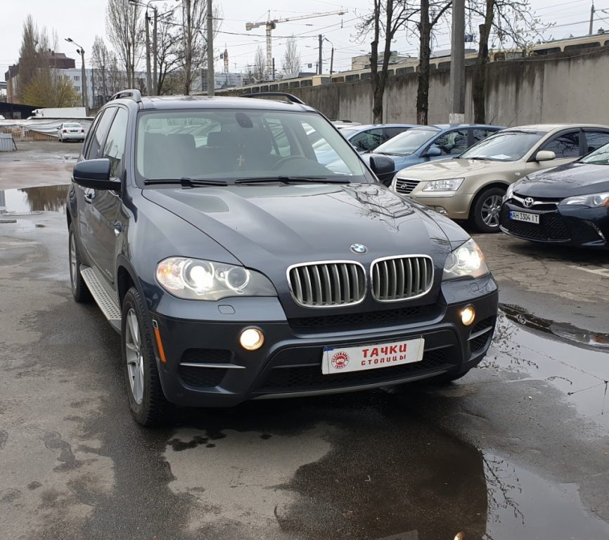 BMW X5 2011