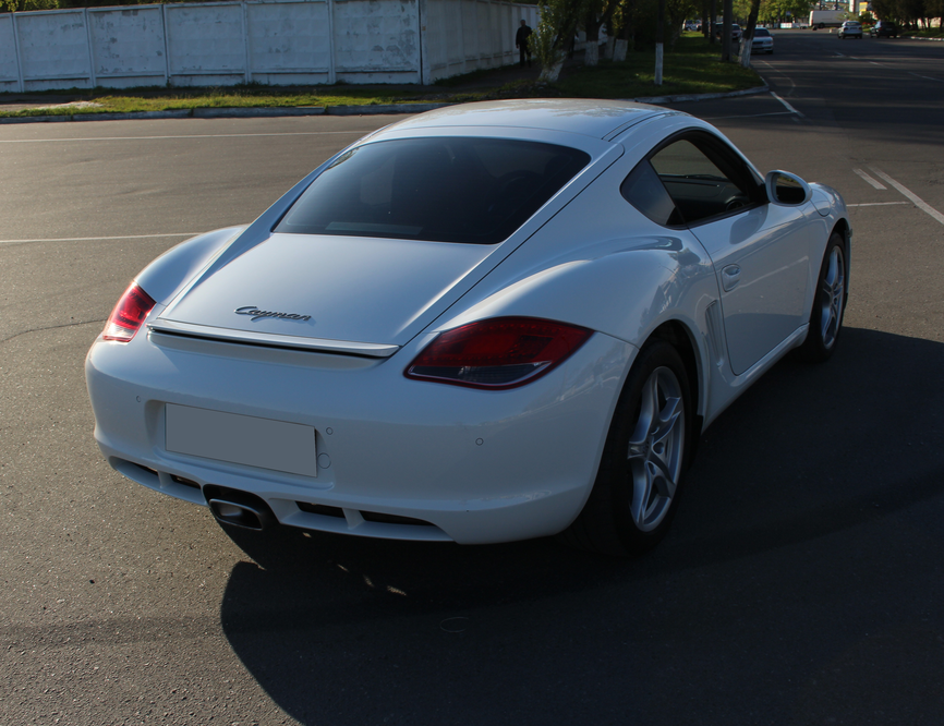 Porsche Cayman 2011