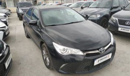 Toyota Camry 2016