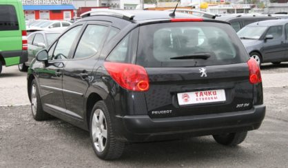 Peugeot 207 2011