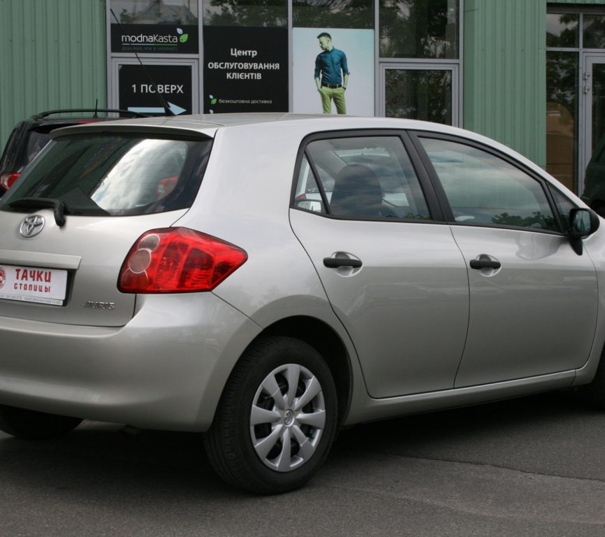 Toyota Auris 2009