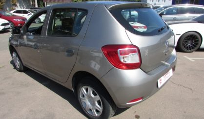 Renault Sandero 2013