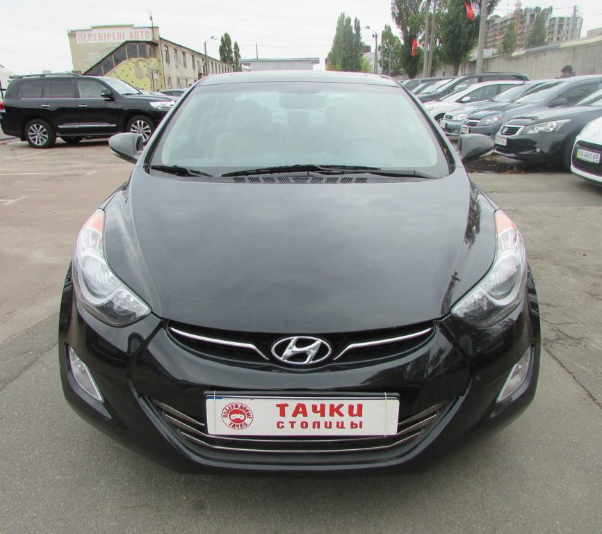 Hyundai Elantra 2013