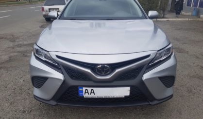 Toyota Camry 2018