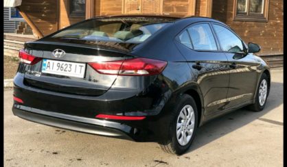 Hyundai Elantra 2017