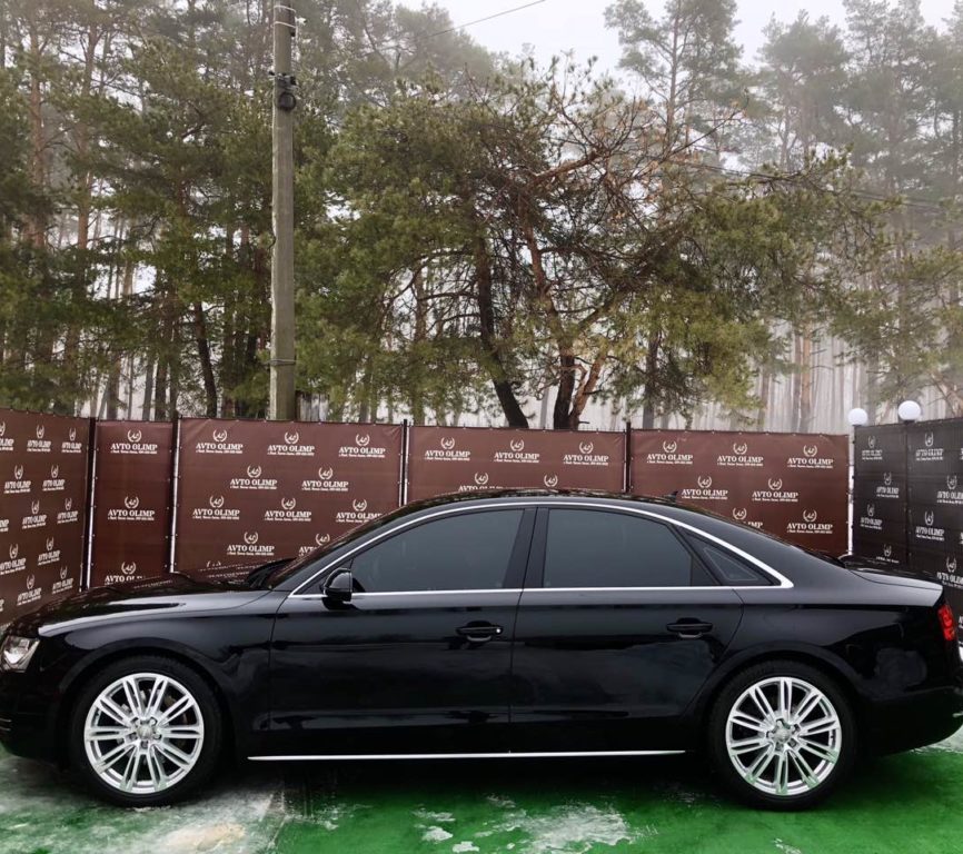 Audi A8 2011