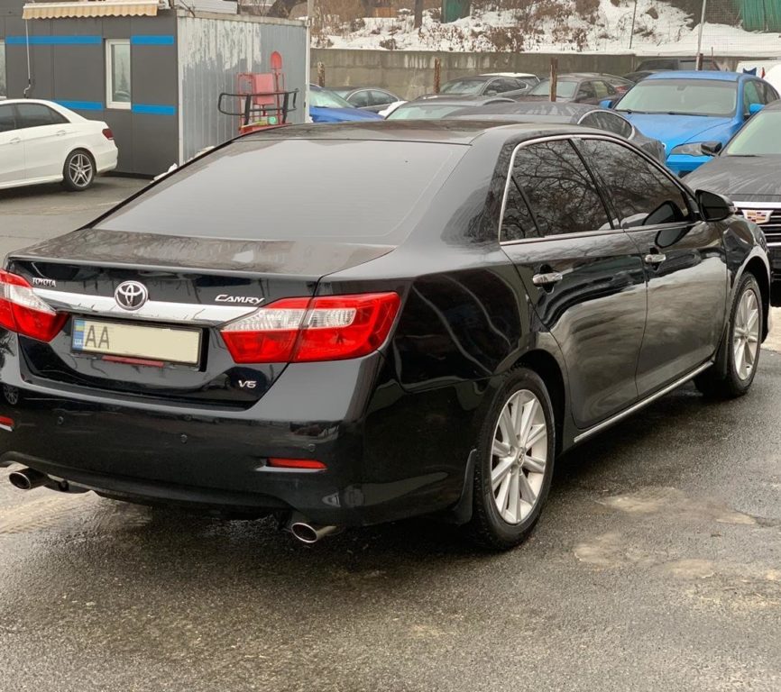 Toyota Camry 2012