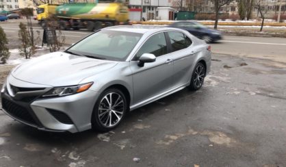 Toyota Camry 2018