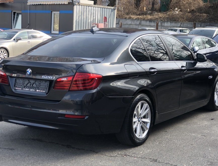 BMW 528 2015