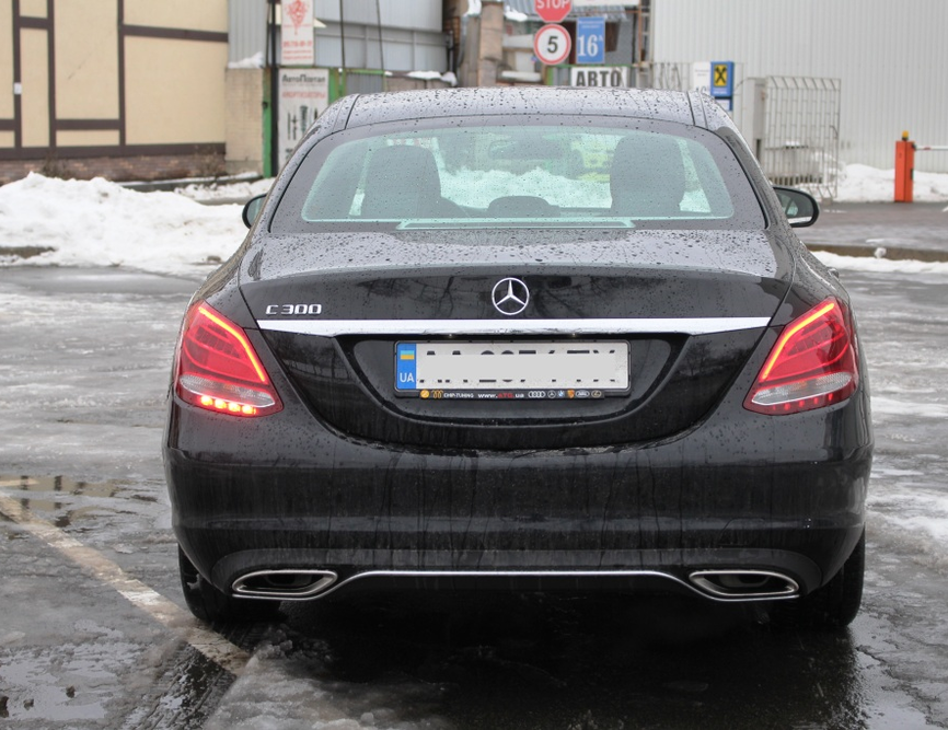 Mercedes-Benz C-Class 2016