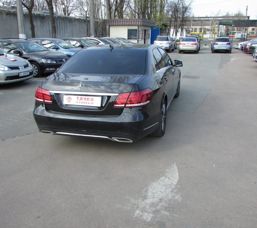 Mercedes-Benz E-Class 2015