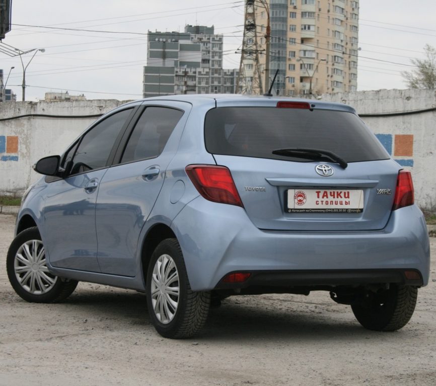 Toyota Yaris 2015