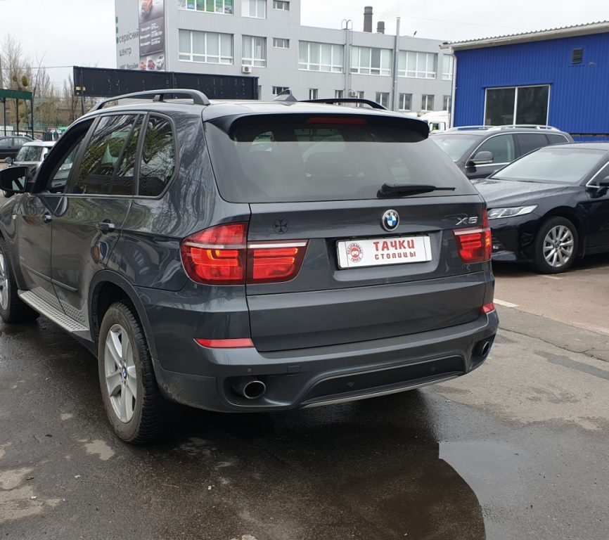 BMW X5 2011